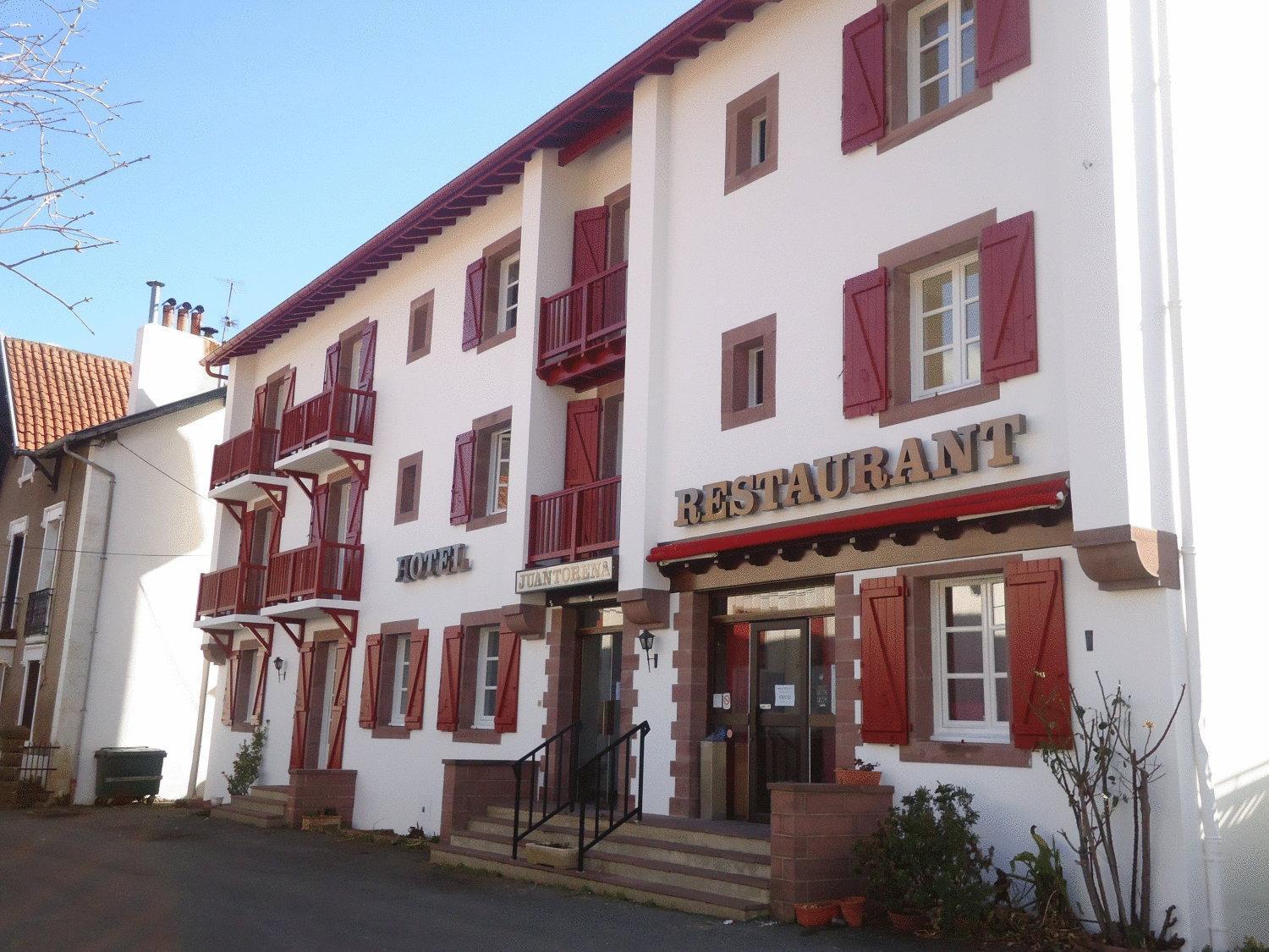 Hôtel Juantorena Saint-Etienne-de-Baigorry Exterior foto